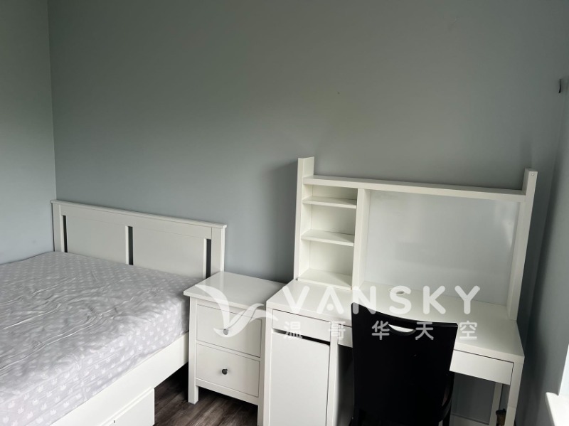 260420175410_8460 BedRoom 1.jpg